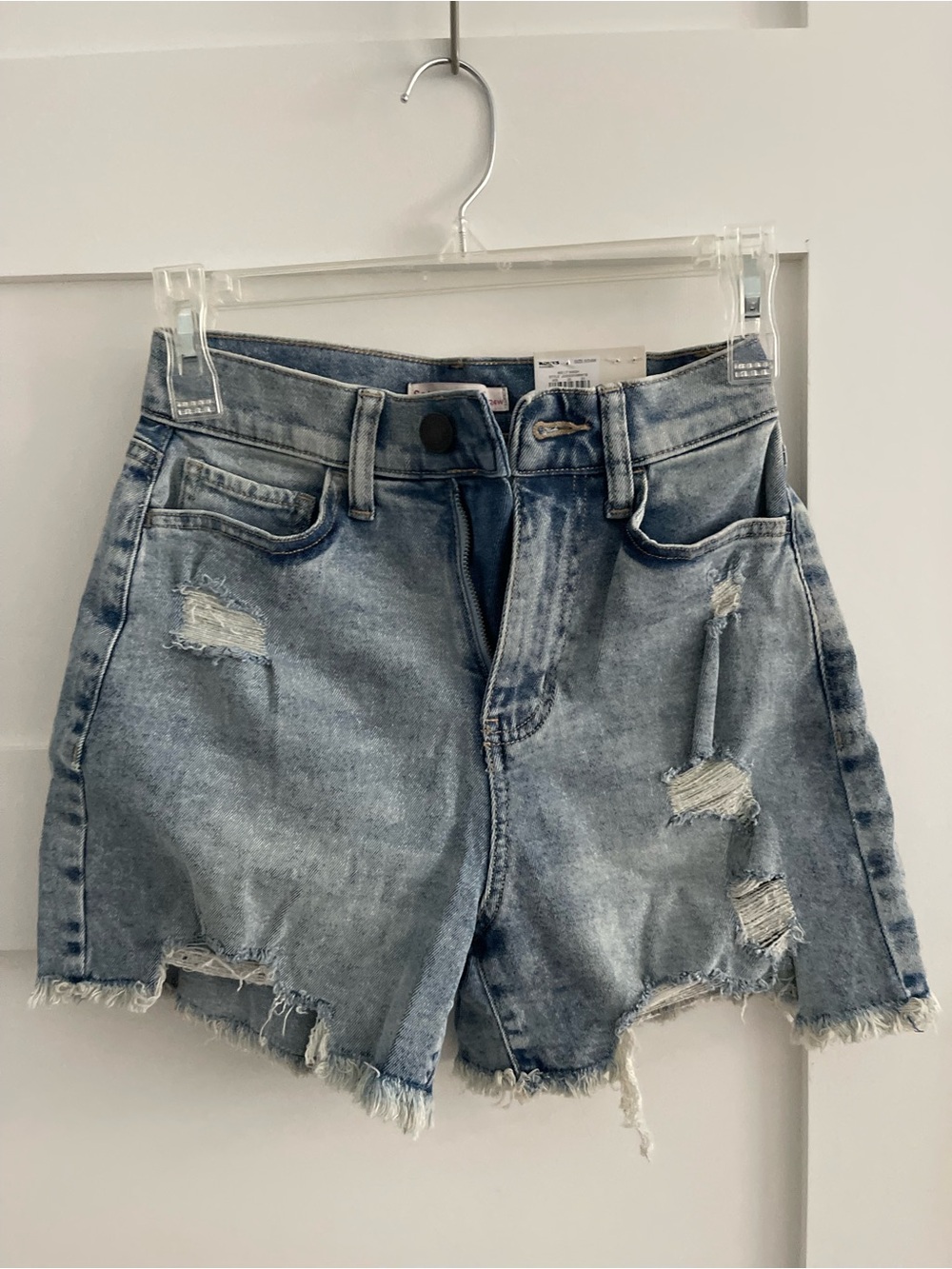 SO NWT Light Wash Distressed Denim Women's Shorts size 0
